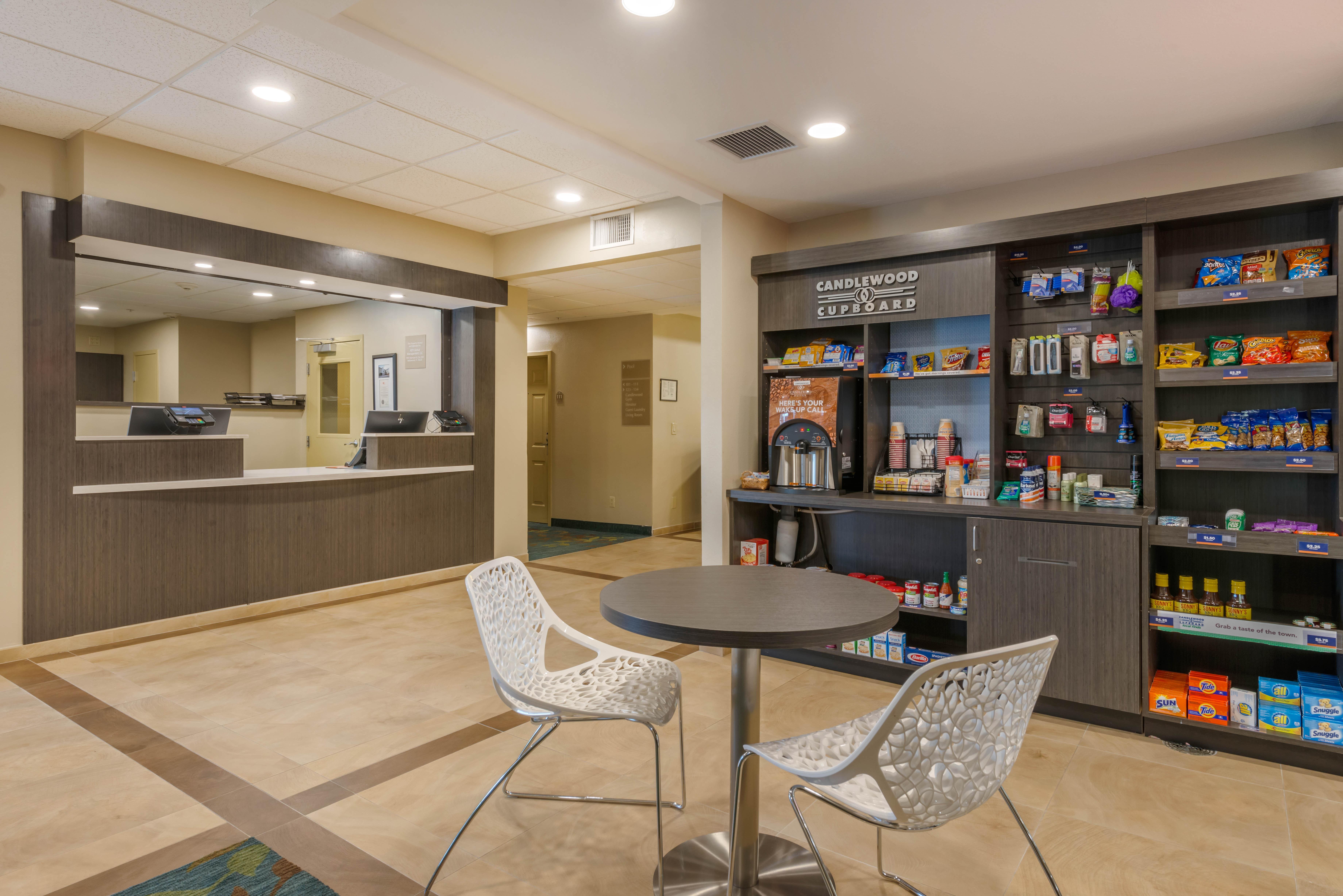 Candlewood Suites Fort Myers/Sanibel Gateway By Ihg Exterior photo
