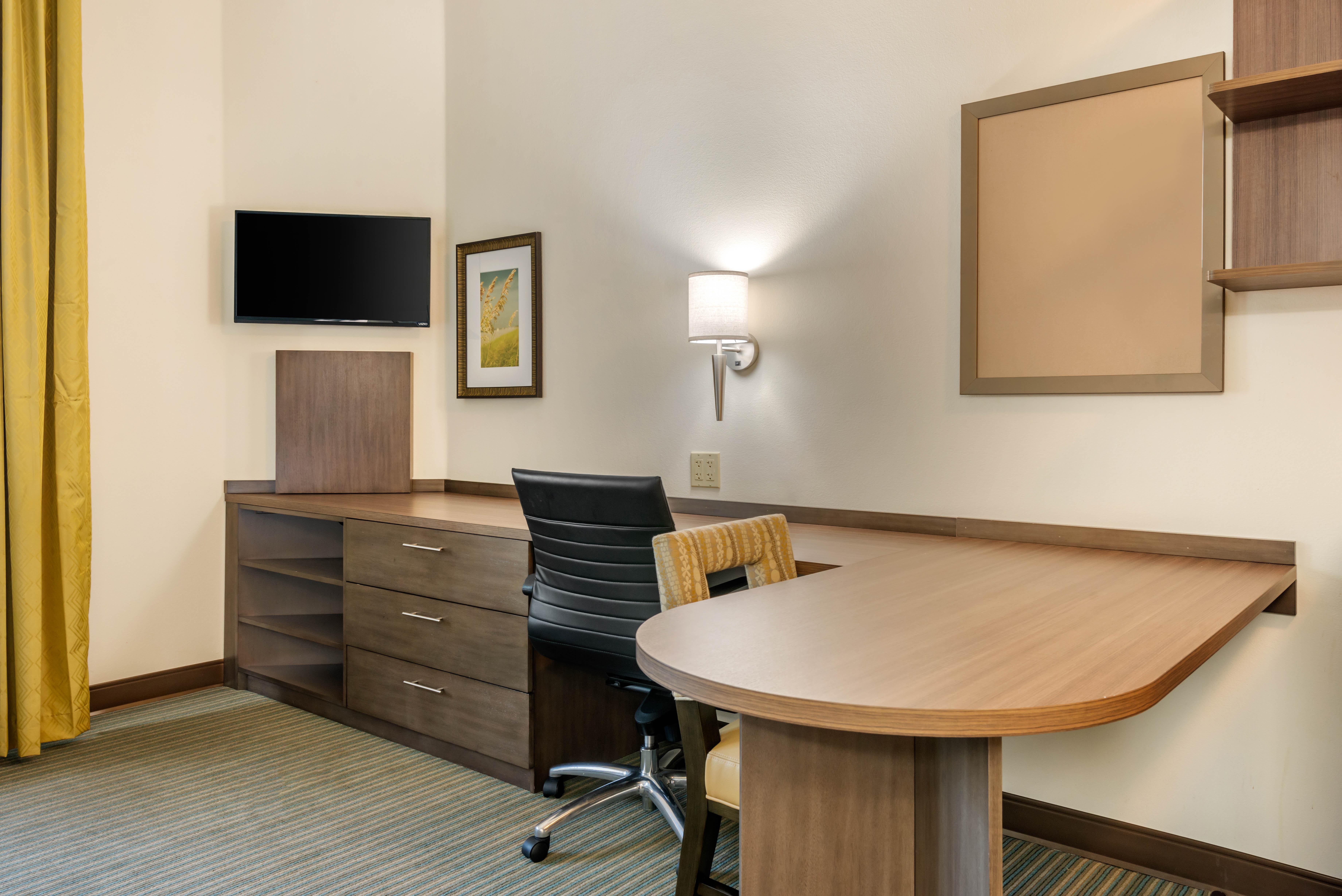 Candlewood Suites Fort Myers/Sanibel Gateway By Ihg Exterior photo