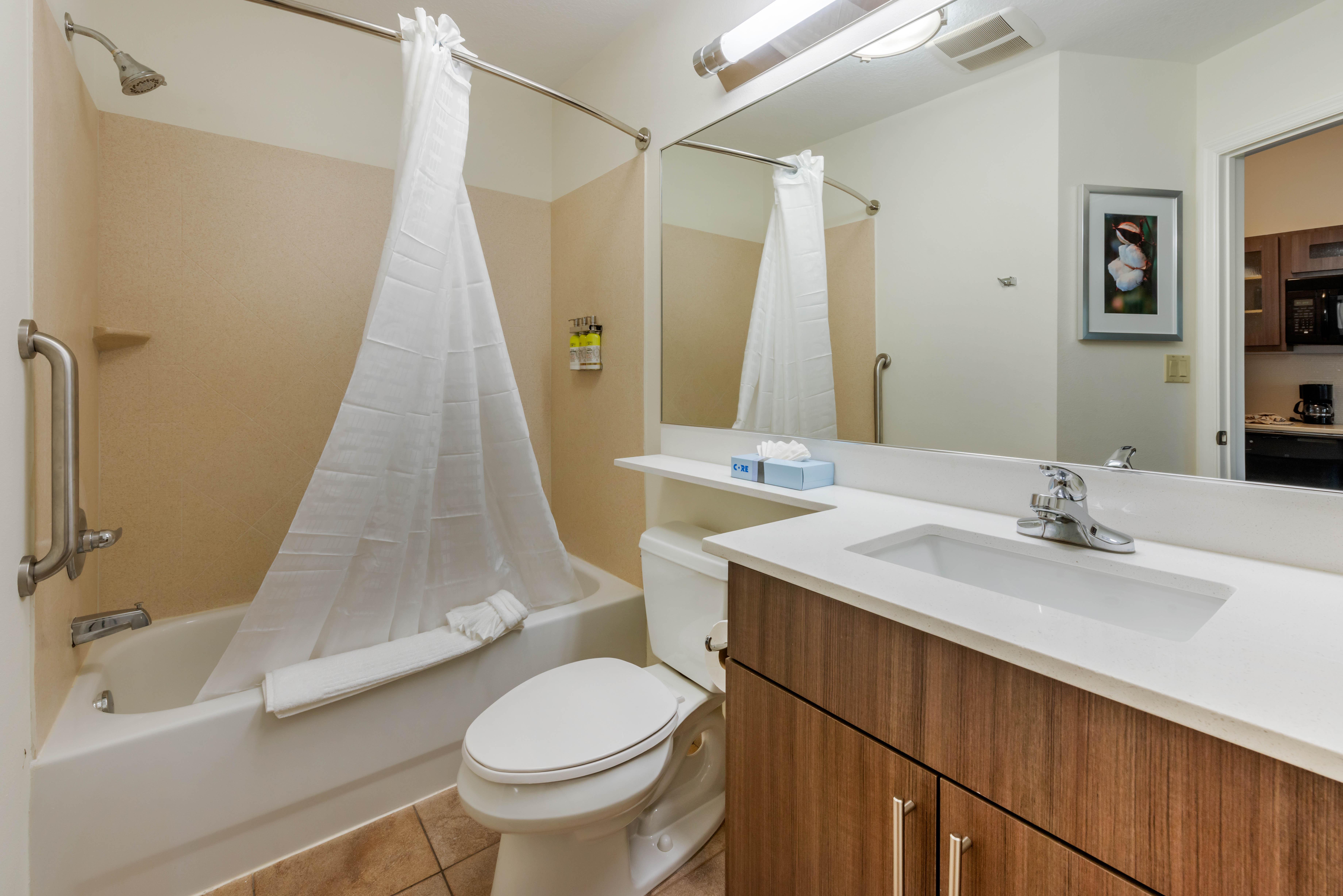 Candlewood Suites Fort Myers/Sanibel Gateway By Ihg Exterior photo
